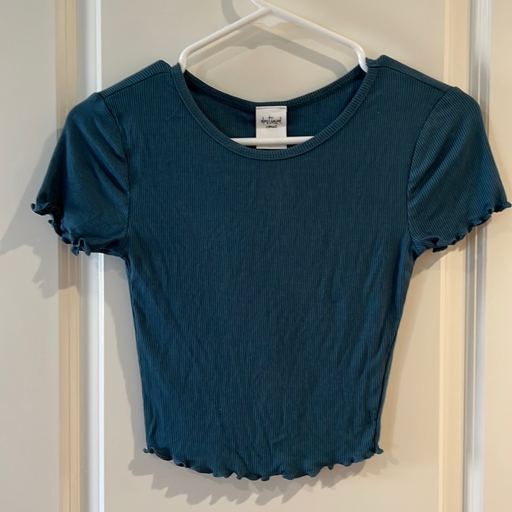 Destined XSMALL Ribbed Crop Top with Scallop edge on sleeves and waist